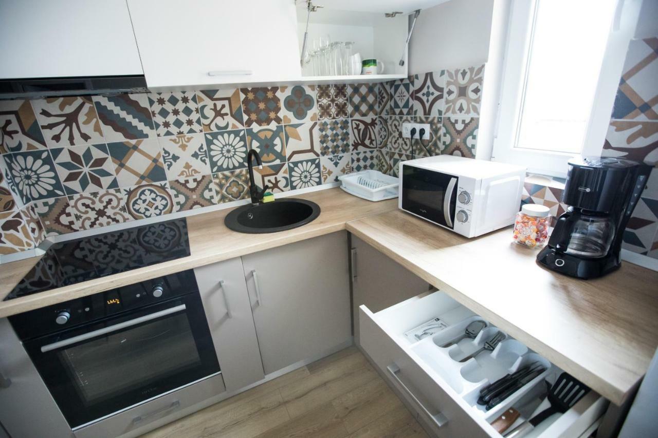Sunshine Apartament Târgu-Mureş エクステリア 写真