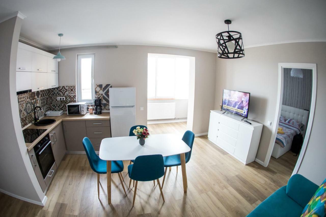 Sunshine Apartament Târgu-Mureş エクステリア 写真