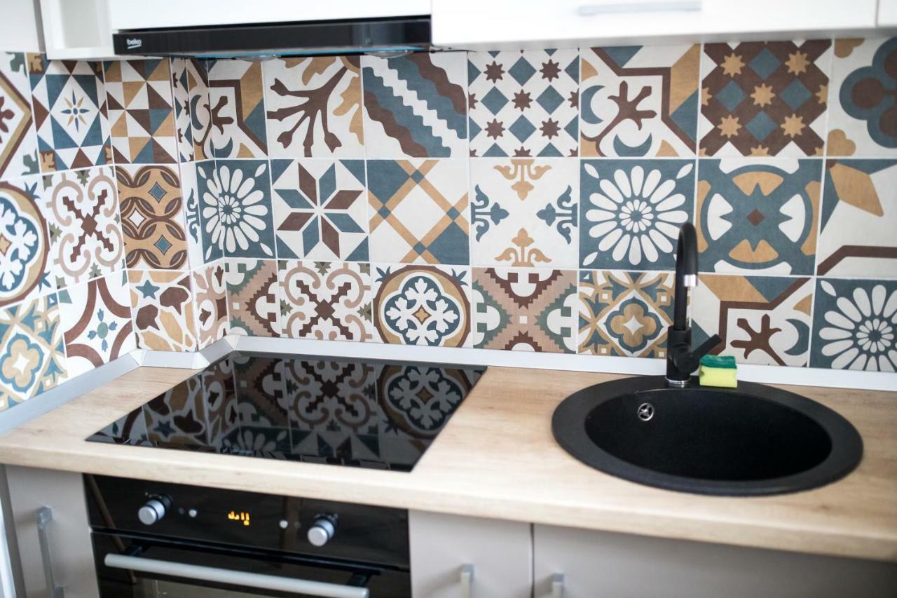 Sunshine Apartament Târgu-Mureş エクステリア 写真