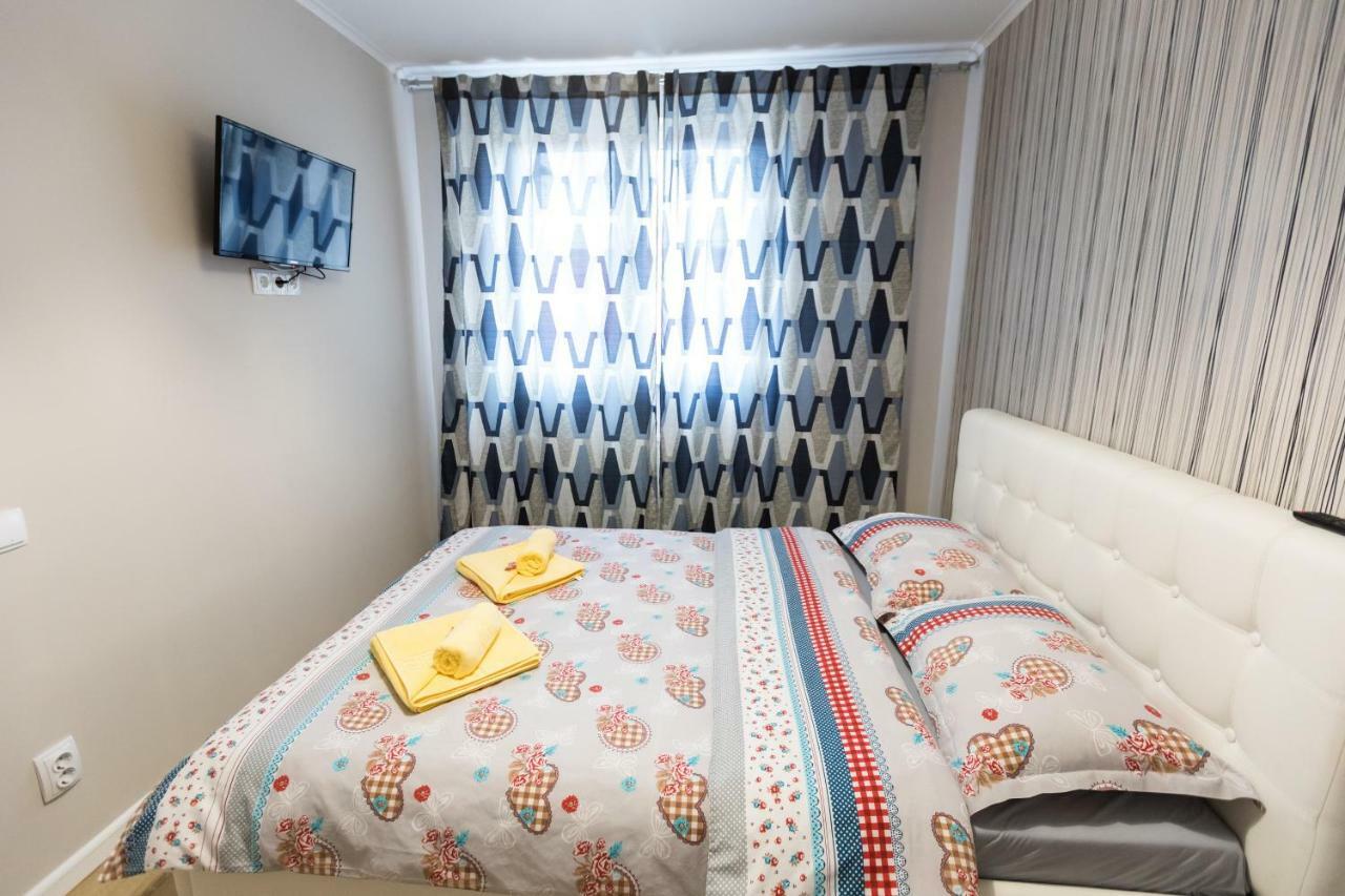 Sunshine Apartament Târgu-Mureş エクステリア 写真